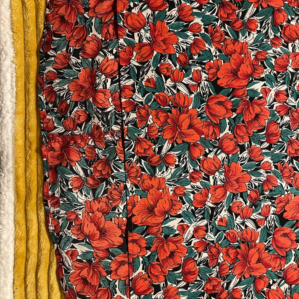 SHEIN blouse - Picture 4 of 7